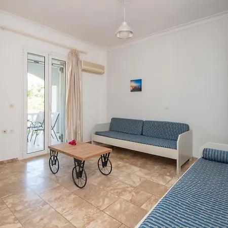 아파트 Markella Maisonette Complex Marathiás